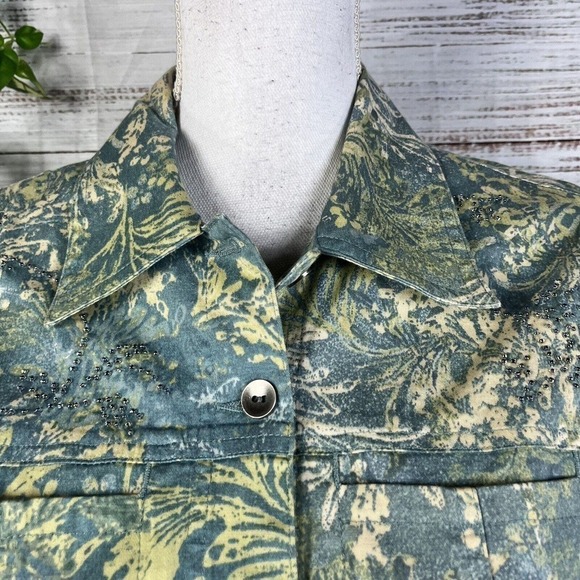 Susan Bristol Jacket size Small Gray Green Floral Beads Pockets Casual Trucker - Picture 6 of 16